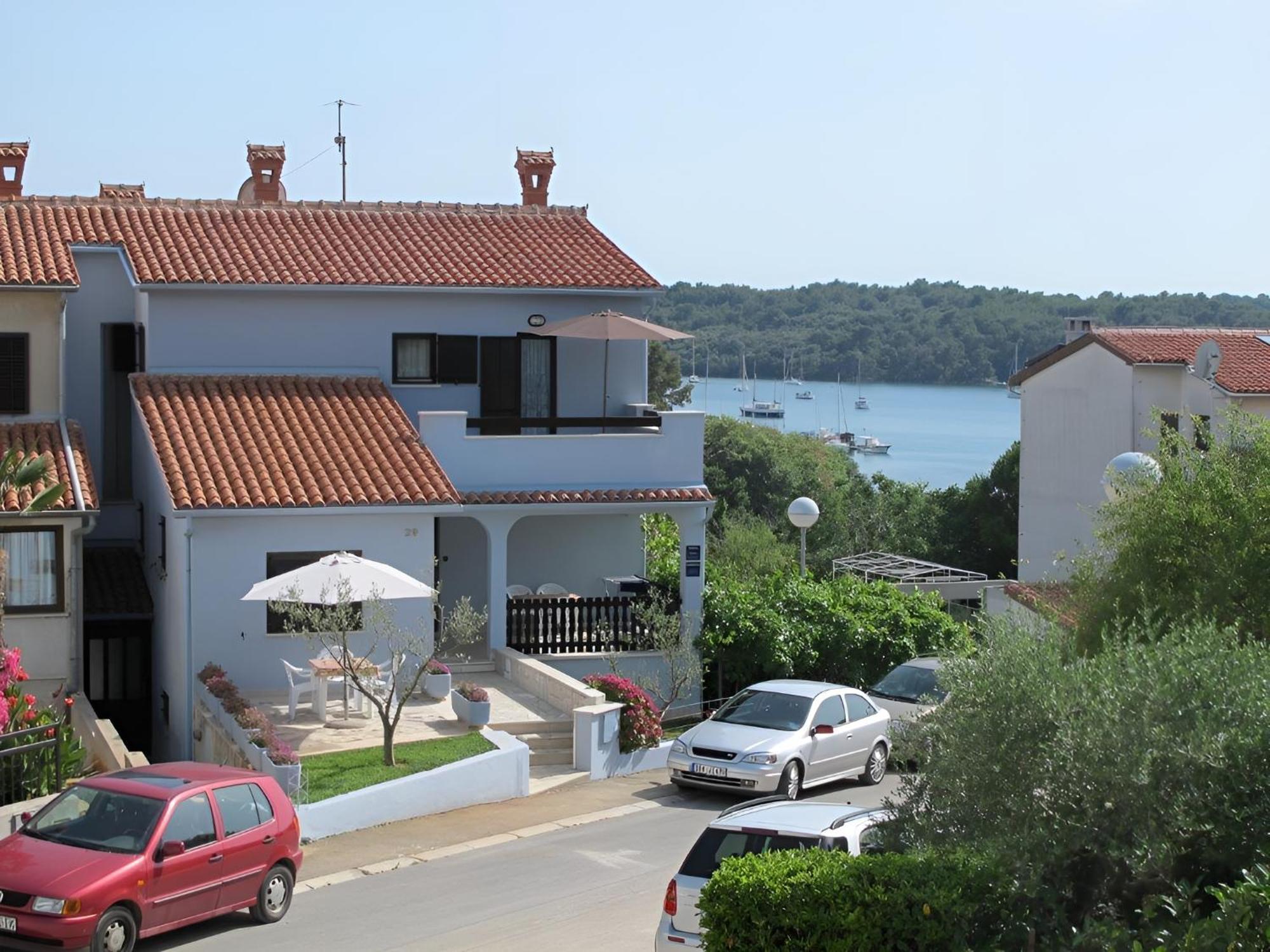 The Blue House Διαμέρισμα Vinkuran Εξωτερικό φωτογραφία